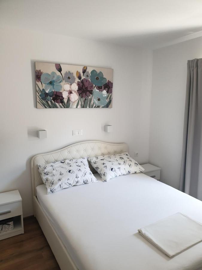 Apartmani Ana, Razanj, Rogoznica, Hrvatska Rogoznica  Eksteriør billede